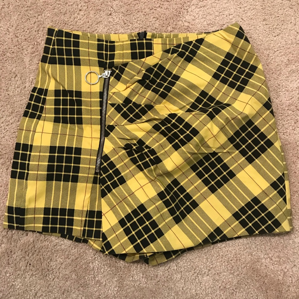 Zara Plaid Skort